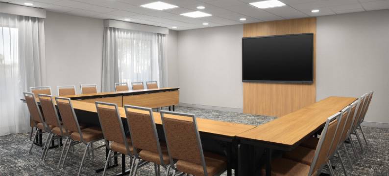 希尔顿欢朋套房酒店-菲尼克斯城格兰岱尔/韦斯特盖特(Hampton Inn & Suites Phoenix Glendale-Westgate)图片