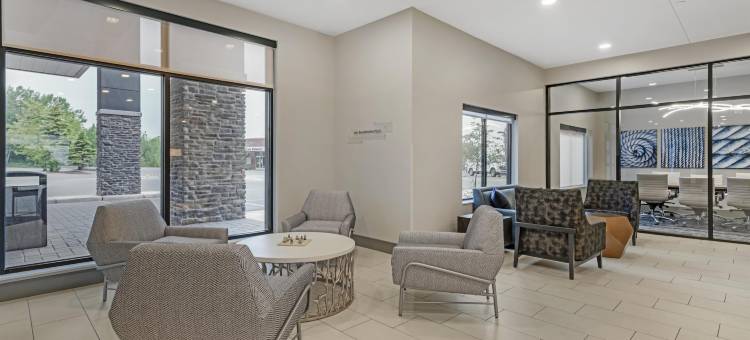 贝斯特韦斯特优质马凯特酒店及套房(Best Western Plus Marquette Hotel  Suites)图片
