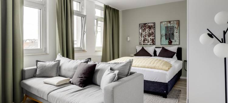 limehome塞维利亚罗纳德卡普奇诺斯(Limehome Sevilla Ronda de Capuchinos)图片