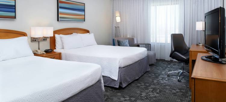 奥佛兰公园堪萨斯城/会展中心万怡酒店(Courtyard Kansas City Overland Park/Convention Center)图片