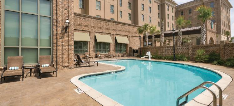 希尔顿安泊酒店-萨凡纳(Embassy Suites by Hilton Savannah Historic District)图片