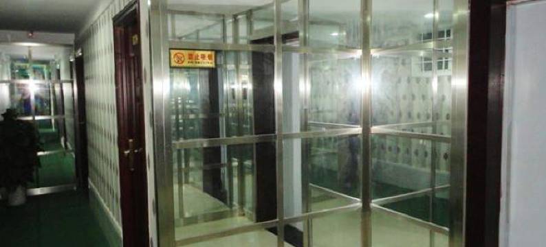 南京又一天轻奢酒店(万寿地铁站高力汽配城店)图片