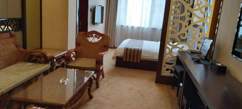 永靖丽江南假日酒店图片