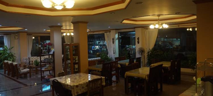 里茨之家酒店(Ritzy House Hotel)图片
