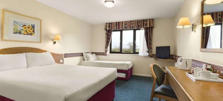 迈克尔伍德M5温德姆戴斯酒店(Days Inn by Wyndham Michaelwood M5)图片