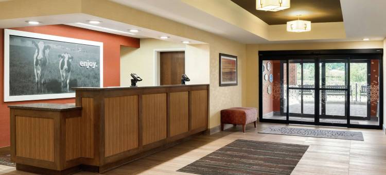 希尔顿欢朋酒店-西德梅茵(Hampton Inn by Hilton West des Moines Lake Drive)图片