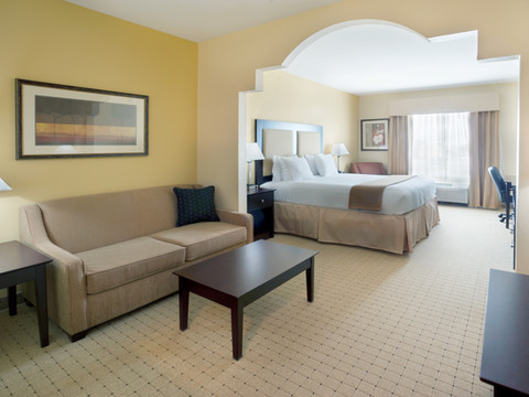 乔治敦洲际智选假日套房酒店