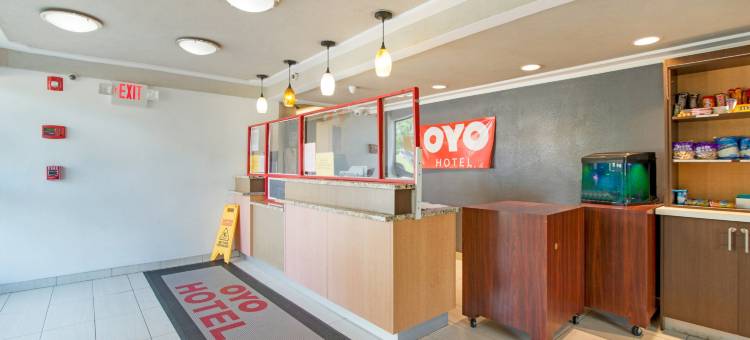 温德姆戴斯酒店及套房-印第安纳波利斯机场东(Days Inn & Suites by Wyndham Indianapolis Airport East)图片