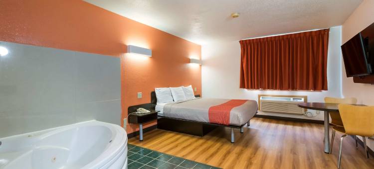 达文波特6号汽车旅馆(Motel 6 Davenport, IA)图片