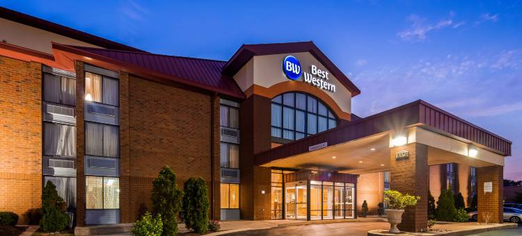 韦恩堡豪华贝斯特韦斯特酒店(Best Western Luxbury Inn Fort Wayne)图片