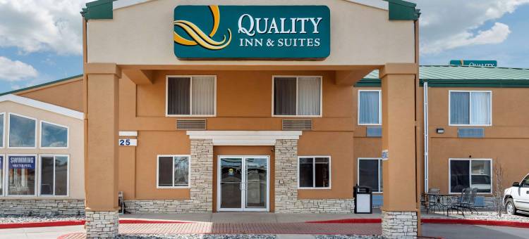 利蒙品质套房旅馆(Quality Inn & Suites Limon)图片