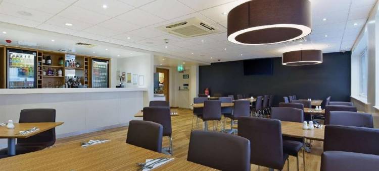 旅屋酒店-凯达勒姆怀特里夫(Travelodge Caterham Whyteleafe)图片