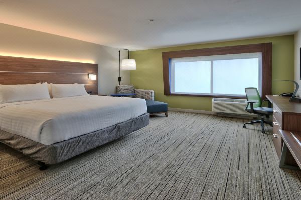 选择房间开业:2017对于想要捕捉布鲁姆菲尔德城市风采的旅客来说,智选