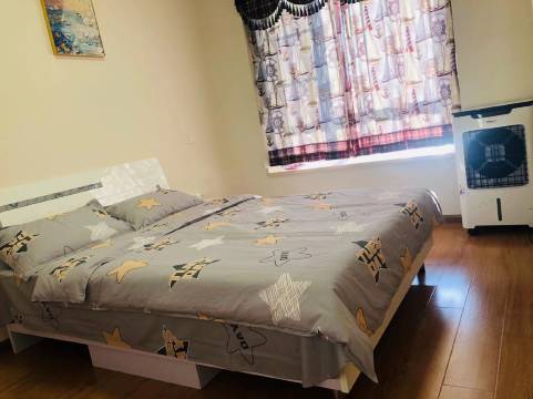 弥勒房东小丁公寓(熙和中路1号分店)