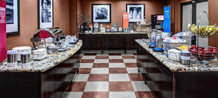 贝克斯菲尔德58号公路欢朋套房酒店(Hampton Inn & Suites Bakersfield/Hwy 58)图片