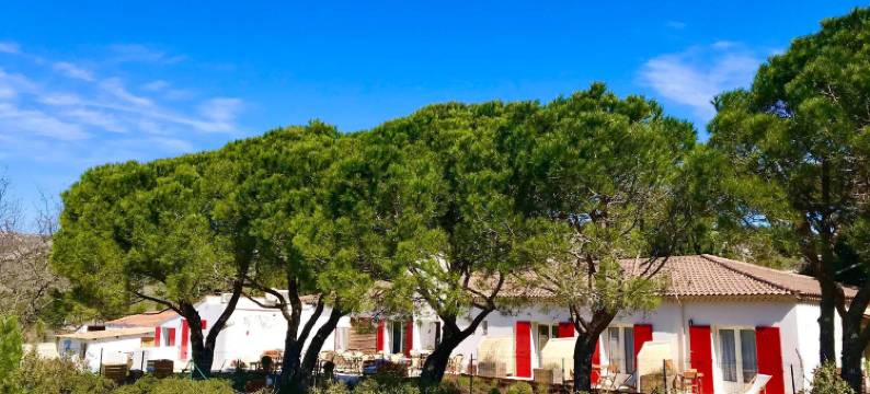 卡西斯红色百叶窗酒店(Les Volets Rouges - Hôtel Cassis - Situé Dans le Parc National des Calanques)图片