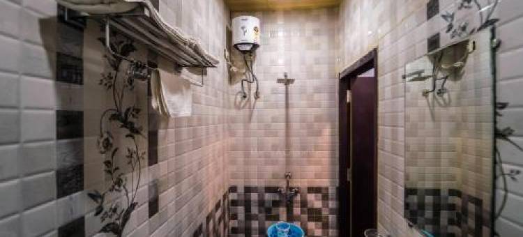 Hotel Manas AC Rooms图片