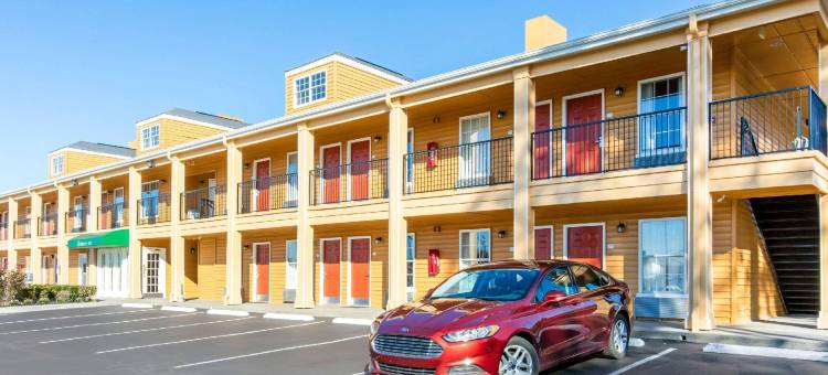 阿拉伯高速公路231号凯艺酒店(Quality Inn Arab Hwy 231)图片