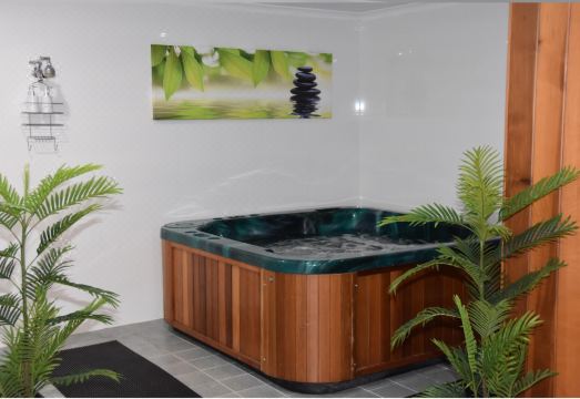 Summit Ridge Alpine LodgeHotel Overview