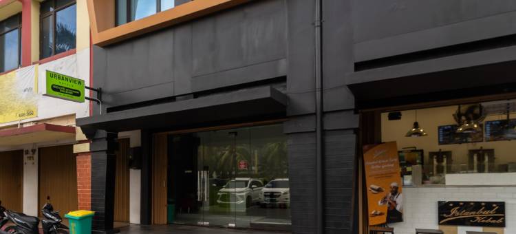 红门都市景观酒店阿尔塔加丁大道(Urbanview Hotel Bizhome Artha Gading Boulevard by RedDoorz)图片