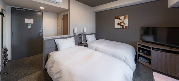 露樱酒店大阪和泉府中店(Hotel Route Inn Osaka Izumifuchu)图片