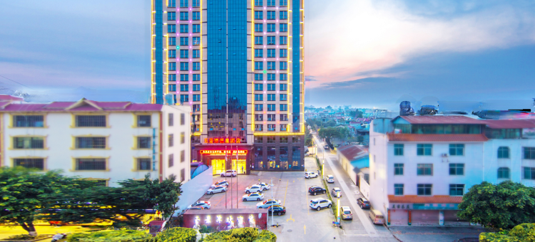 瑞丽玉景潭国际温泉酒店(彩云城店)图片