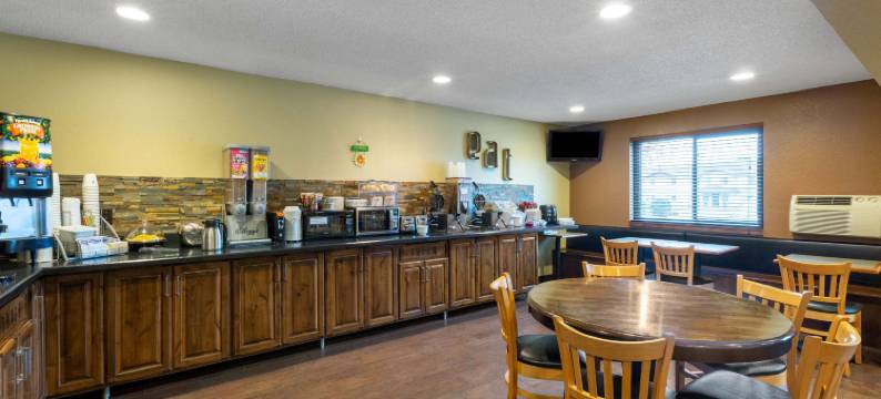 伯米吉速8酒店(Super 8 by Wyndham Bemidji MN)图片