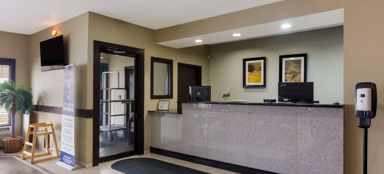交叉路口贝斯特韦斯特酒店(Best Western Crossroads Inn)图片