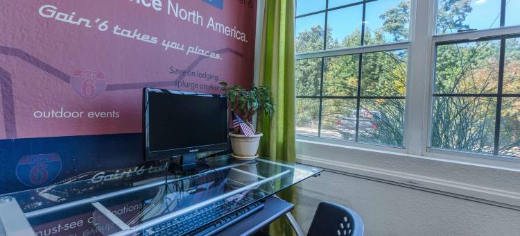 南卡罗莱纳辛普森维尔 - 格林维尔 6 号汽车旅馆(Motel 6 Simpsonville, SC - Greenville)图片