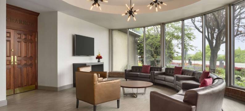 比弗福尔斯温德姆华美达酒店(Ramada by Wyndham Beaver Falls)图片