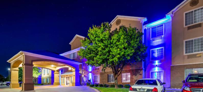 卡廷马贝斯特韦斯特优质套房酒店(Best Western Plus Cutting Horse Inn  Suites)图片