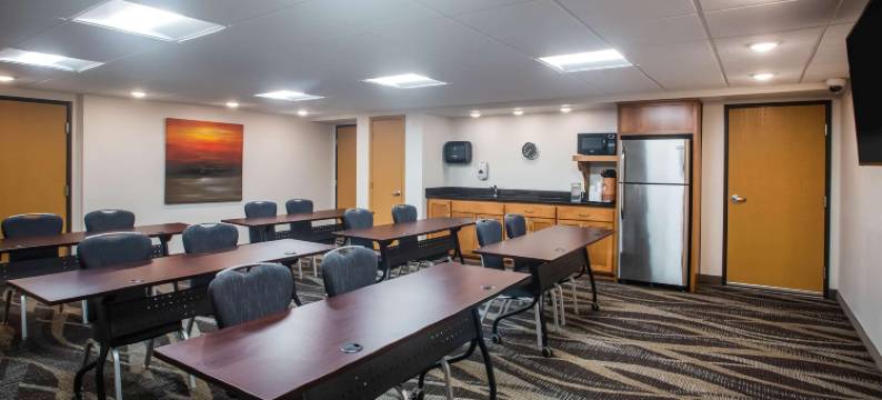 包地特美吟温德姆套房酒店(AmericInn by Wyndham Baudette)图片