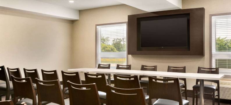 阿贾克斯-多伦多速8酒店(Super 8 by Wyndham Ajax/Toronto on)图片