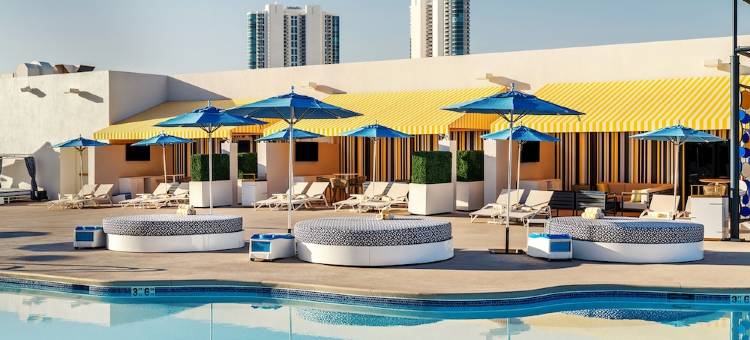 STRAT酒店-娱乐场-塔楼(The STRAT Hotel, Casino & Tower)图片