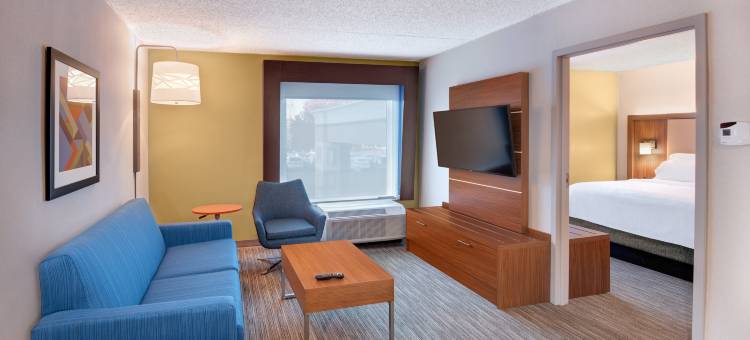 智选假日套房酒店西长分公司(Holiday Inn Express & Suites West Long Branch - Eatontown)图片