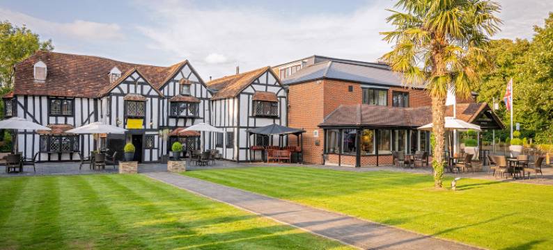 唐宁顿庄园酒店(Cbh Donnington Manor Hotel)图片