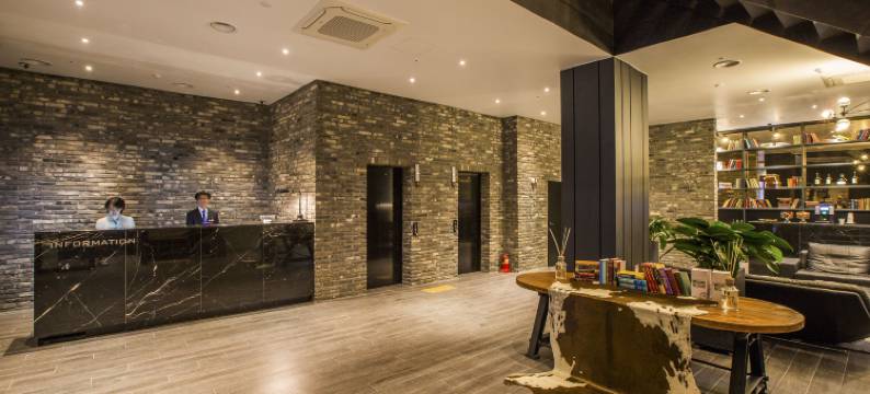 庄蓝酒店(Trang Blue Hotel)图片