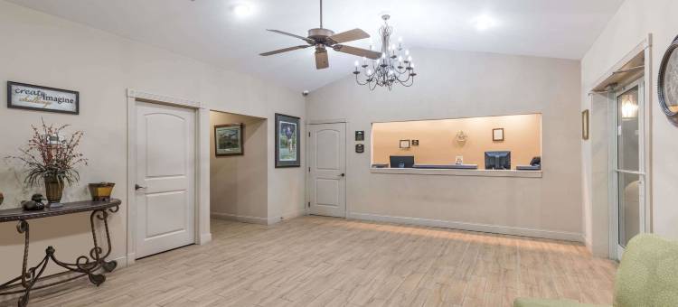 瓦尔特柏罗戴斯酒店(Days Inn by Wyndham Walterboro, SC)图片