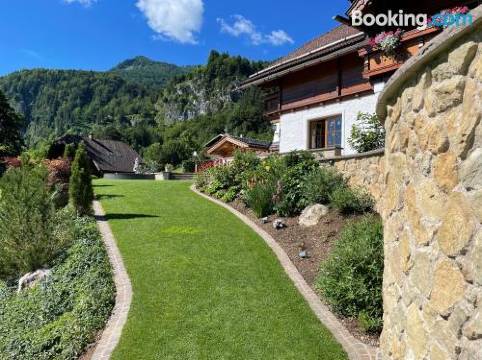 索斯雷特纳尔公寓(Ferienwohnung Schossleitner - der Wohlfühl-Ansitz am Wolfgangsee Mit Weitblick)