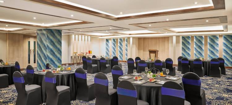 查漠市中心维万塔酒店(Vivanta Jammu City Centre)图片