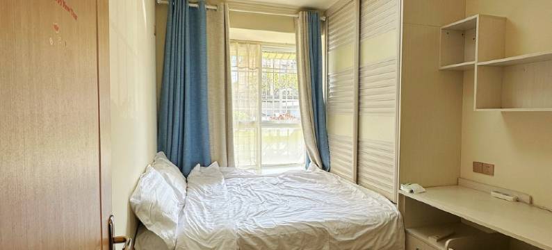 房东饶小阳公寓(沿河路分店)图片