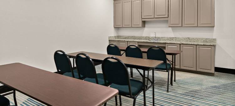 舒适套房酒店(沃斯堡北化石溪)(Comfort Suites Fort Worth North Fossil Creek)图片