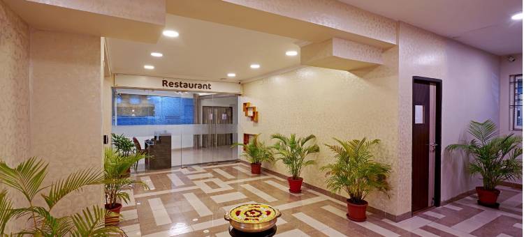 市中心商务酒店(Downtown Business Hotel)图片