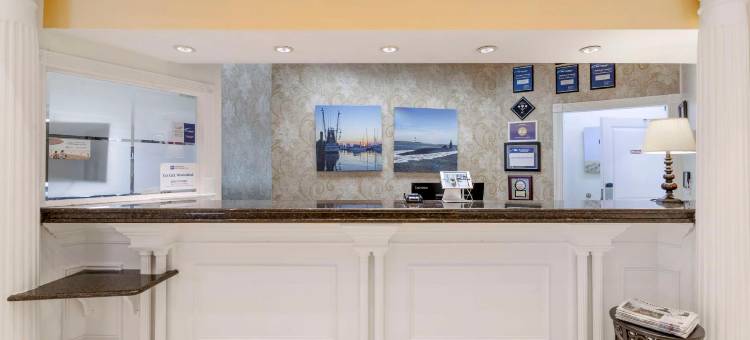 金斯兰贝斯特韦斯特优质酒店(Best Western Plus Kingsland)图片