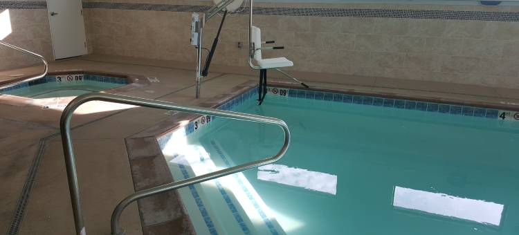 智选假日套房酒店斯普林维尔(Holiday Inn Express & Suites Springville-South Provo Area)图片