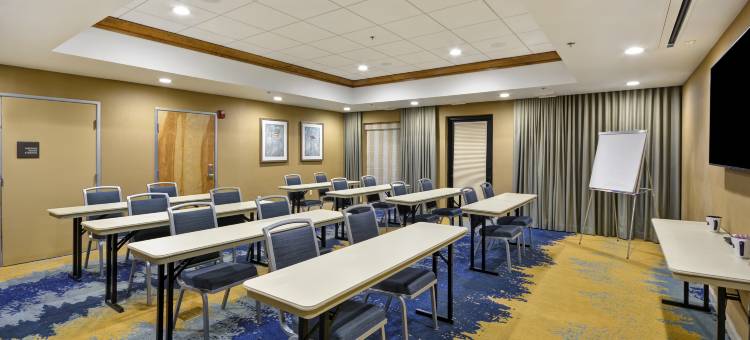 格朗特斯帕斯希尔顿欢朋套房酒店(Hampton Inn and Suites Grants Pass)图片