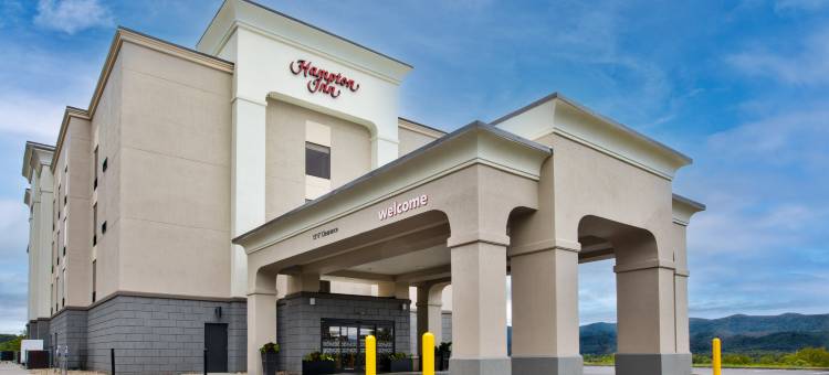 希尔顿欢朋酒店-埃尔金斯斯(Hampton Inn Elkins)图片