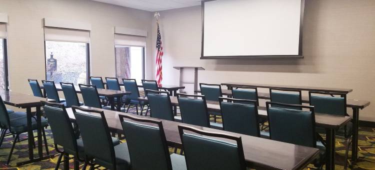 希尔顿欢朋酒店-格林斯堡(Hampton Inn Greensburg)图片