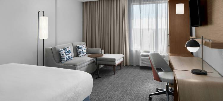 查尔斯顿萨默维尔万怡酒店(Courtyard Charleston Summerville)图片