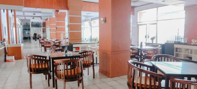 万隆佩麦酒店(Hotel Bandung Permai Jember)图片